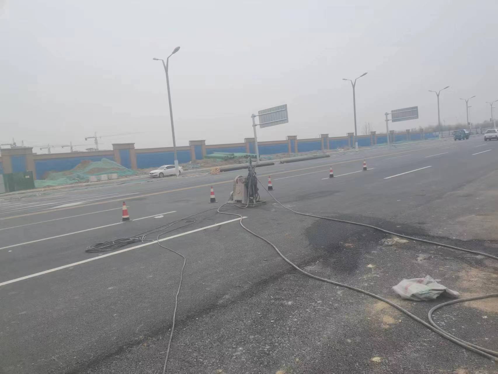 军垦路街道马路注浆